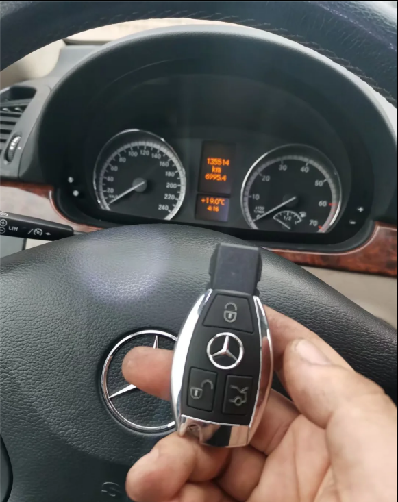 濟南萊蕪開汽車鎖 濟南萊蕪開汽車鎖